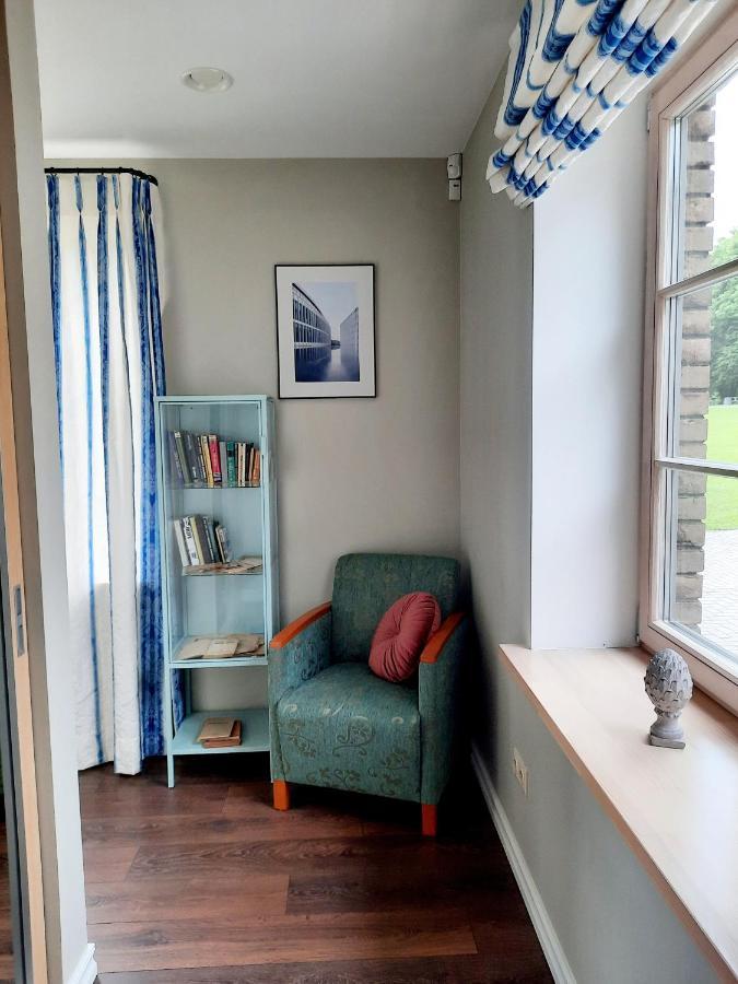 Lake & Library Boutique Hotel 伊格纳利纳 外观 照片