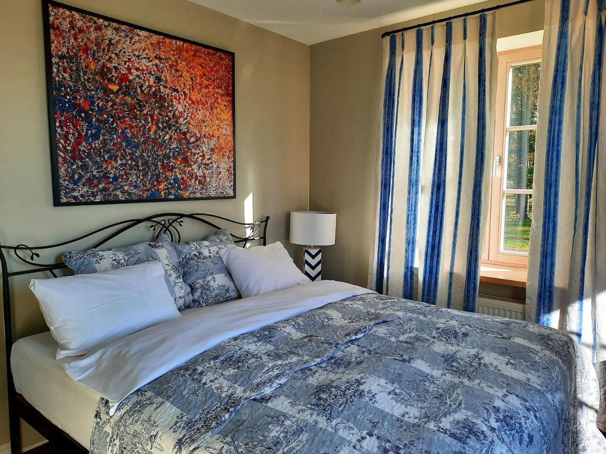 Lake & Library Boutique Hotel 伊格纳利纳 外观 照片